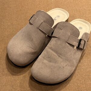 Women's Suede Mules in Taupe